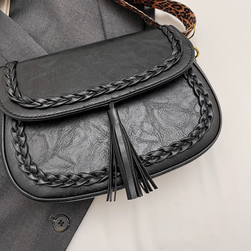 Quaste gewebter Sattel Umhängetasche Lady Leopard breiter Schultergurt Handtasche und Geldbörse Vintage Pu Leder Messenger Bag Flap – Detail 15