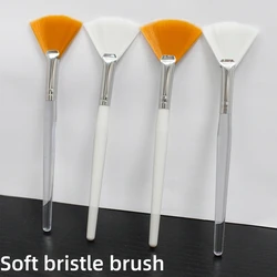3pcs Practical Facial Brushes Fan Makeup Brushes Soft Portable Mask Brushes Cosmetic Tools for Women Ladies Girls