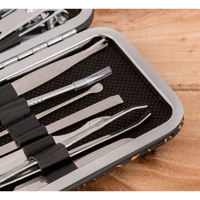 창의적인 웃는 얼굴 네일 키트: 손과 발톱 관리를 위한 다용적이고 편리한 솔루션