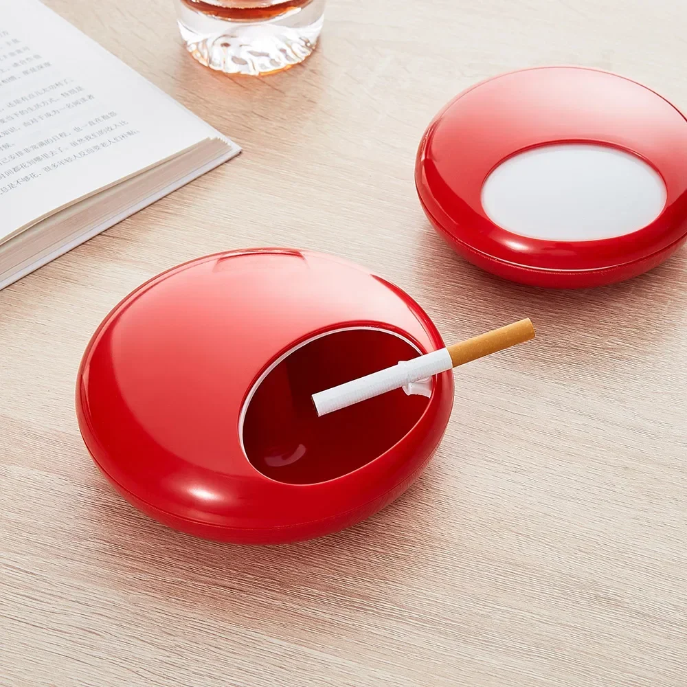 Creative Portable Ashtray Outdoor Windproof Oval Model Living Room Study Office Desktop Decoration Accessories Gift Portable Ashtray