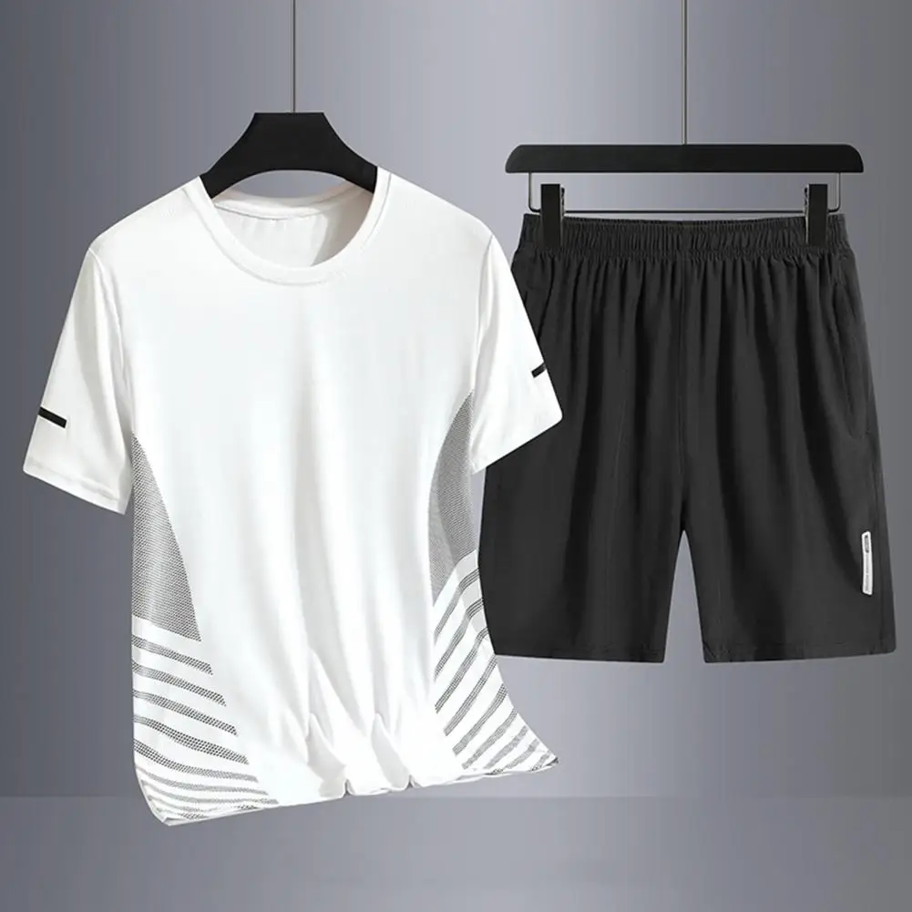 

Sports Suit T-shirt Shorts Set Men's Summer Sport Outfit Set O-neck Short Sleeve T-shirt Elastic Waist Wide Leg Shorts Quick