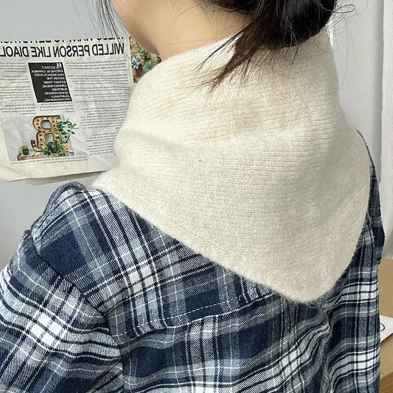 High-end Solid Color Triangular Shawl Women Korean Version Fashion Neck Protector Autumn Versatile Knitted Small Scarf 6