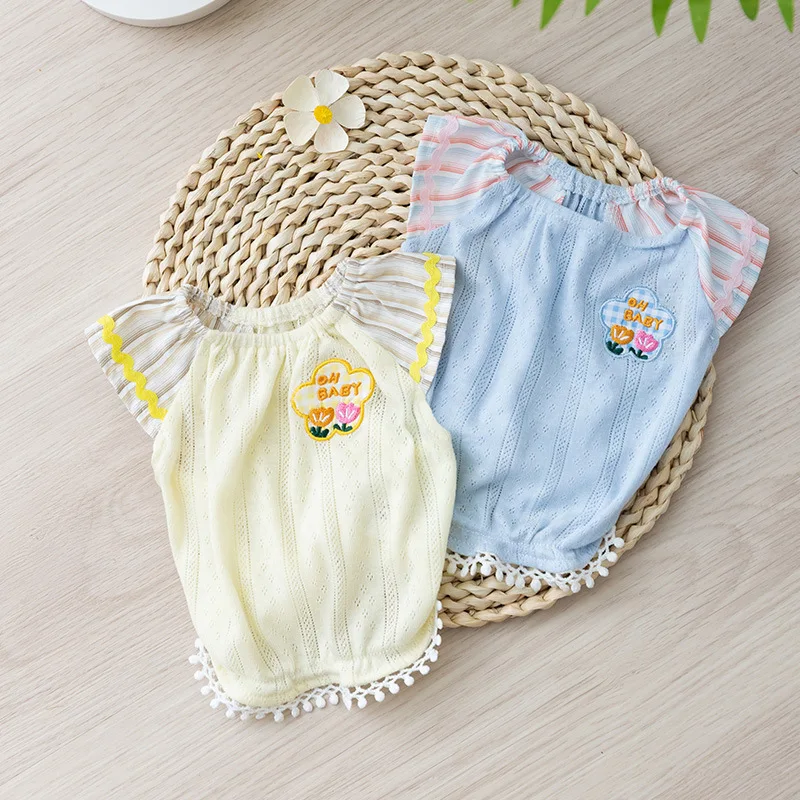 

Spring and Summer Puppy Flying Sleeve Vest Small and Medium-sized Dog Thin Style Breathable Clothes Pet Two-legged T-shirt