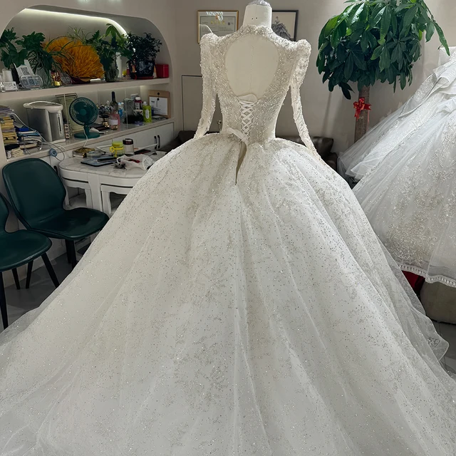 Luxury Lace Wedding Dresses Organza Ball Gowns Backless Long Sleeve Formal Beaded Bride Beach Party Vestido De Novia DW001 2