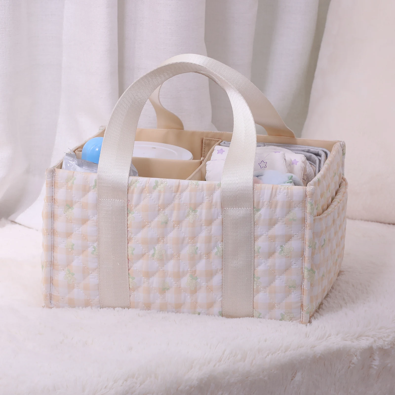 손잡이가 있는  필수품 정리함, 대형 누빔 보육용품 수납 바구니(분리형 칸막이 포함), 베이비샤워 선물