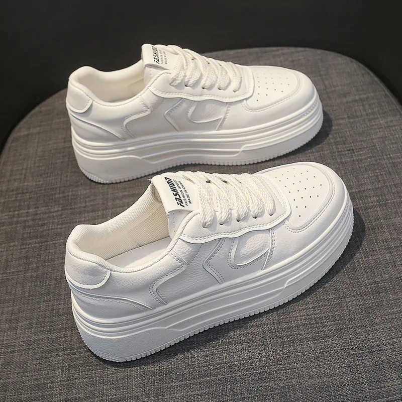 Leather thick sole increase board shoes early spring Korean version women leisure