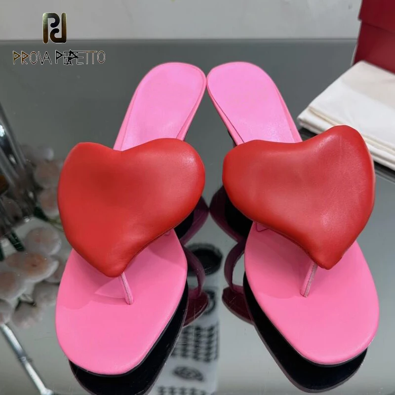 

Leisure Ladies Big Heart Decor Fashion Brand Name Slipper Shoes Summer Cool Flip Flops Flat Slip on Luxury Daily Sapatos Mujer