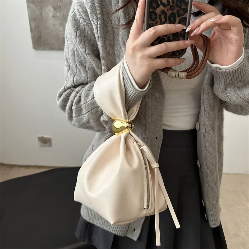 Elegant Vintage Pleated Leather Tote Bag - Women's Evening Bucket Purse