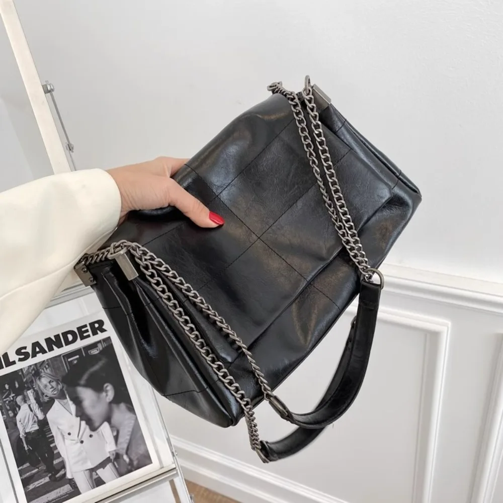 Soft PU Leather Shoulder Bag With Chain High Quality Cell Phone Purse Large Capacity Hobo Bag Luxury Solid Handbag حقائب يد