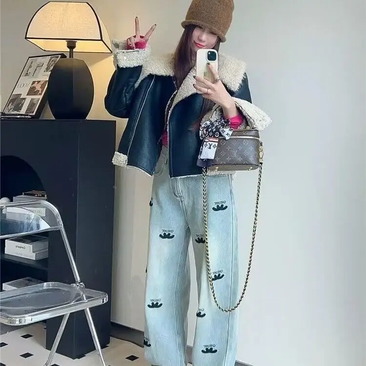 Jeans Retro Letters Embroidery Popular  Blue Perforated Straight Barrel  Women'S High Waist New  Floor Dragging Denim Pants