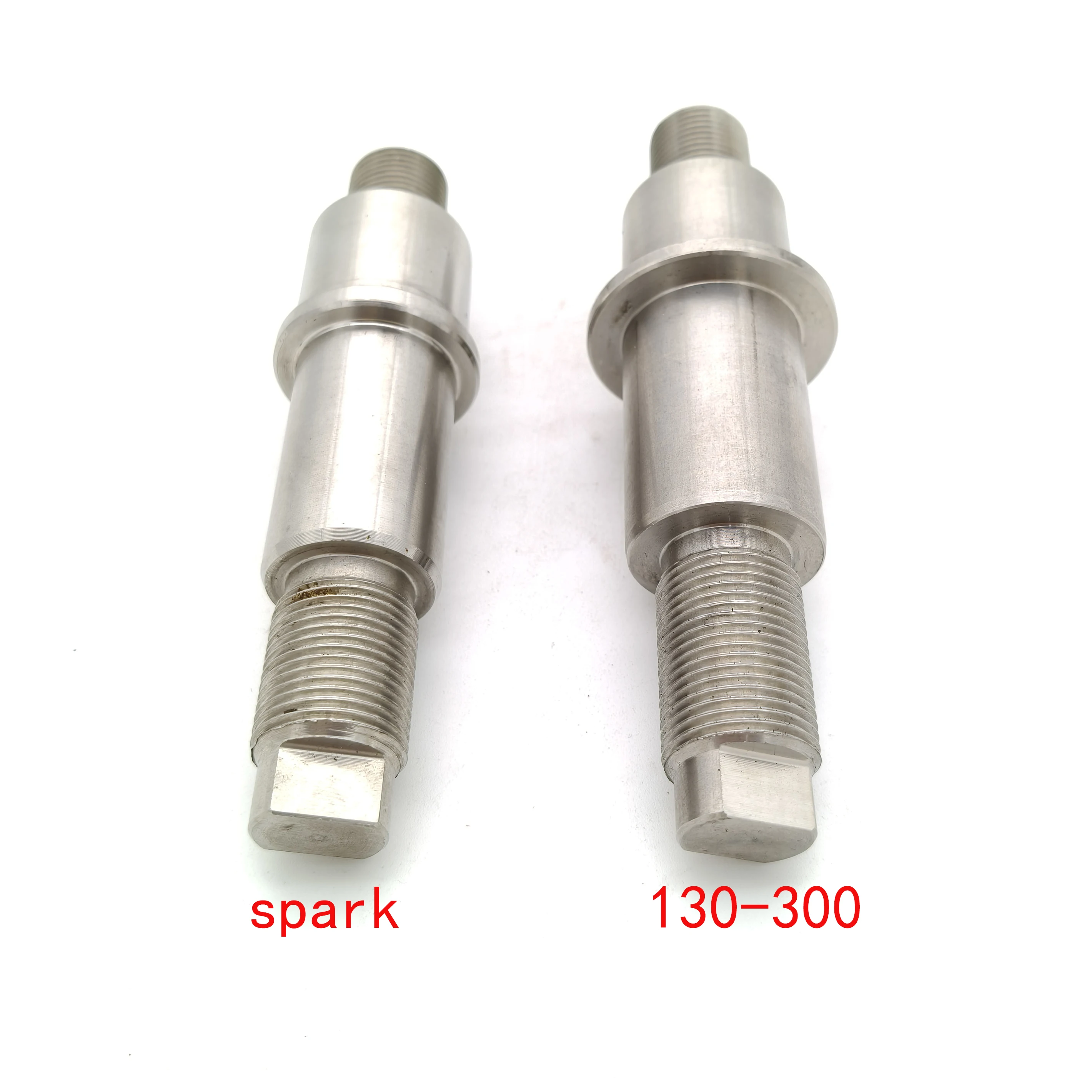 제트 펌프 임펠러 샤프트는 시두 4 TEC GTS 스파크 130 155 185 215 255 260 300 RXP RXT에 호환됩니다.