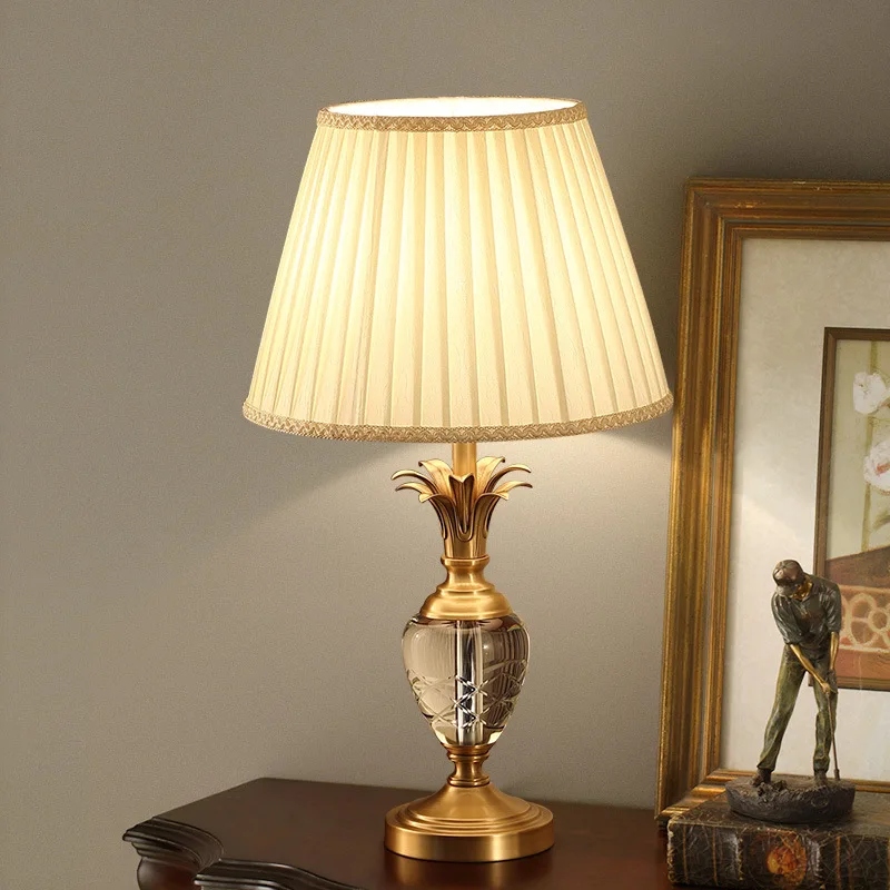 

All copper solid pineapple crystal table lamp high-grade light luxury living room study lamp creative bedroom warm bedside lamp