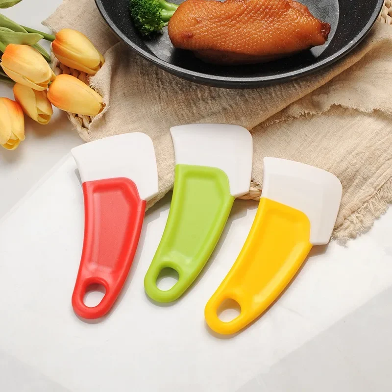 Convenient Kitchen Tools Cleaning Blade No Harm To The Pot, Non - stick Cookware Pot Bottom Scraper, Stove Blade, Oil Shovel