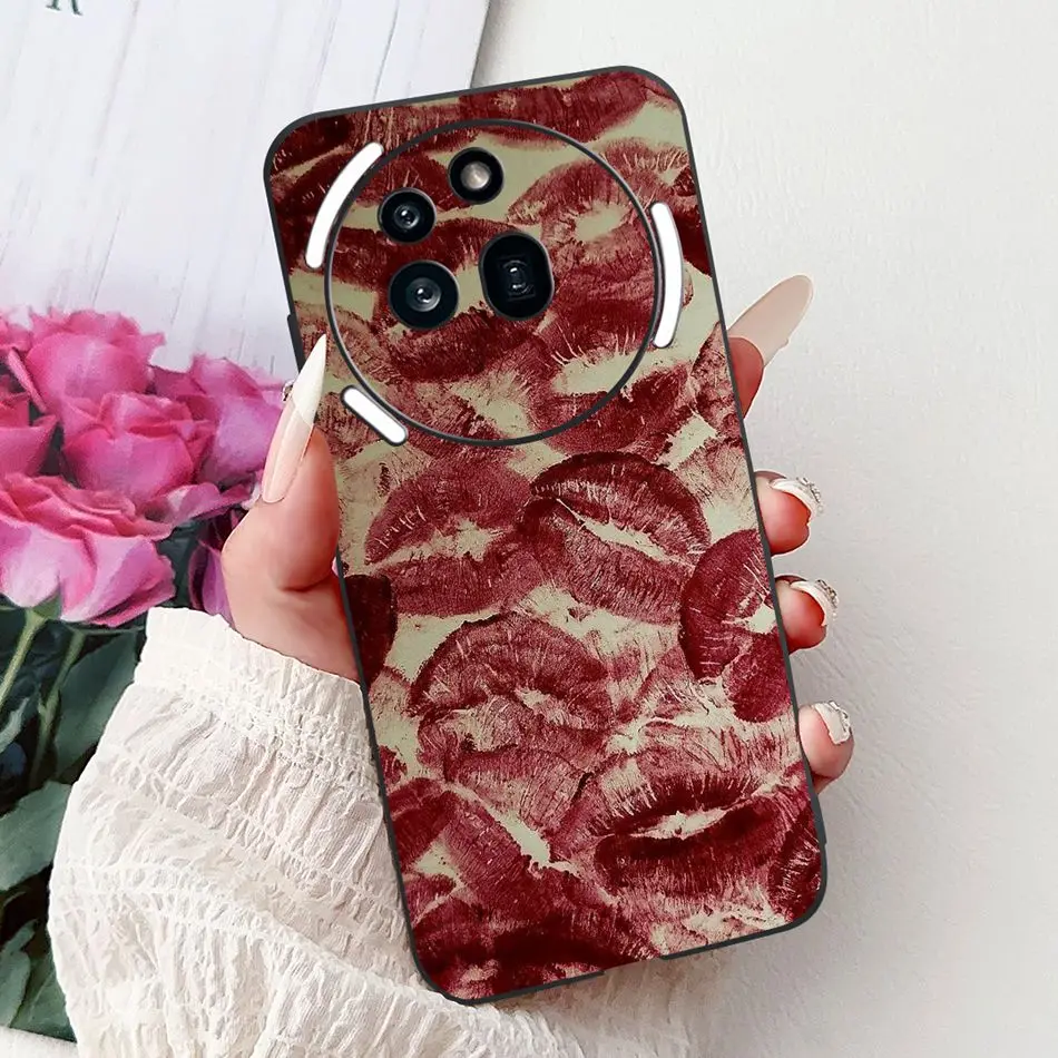 Elegant Butterfly Cat Printed Black Silicone Soft Phone Case