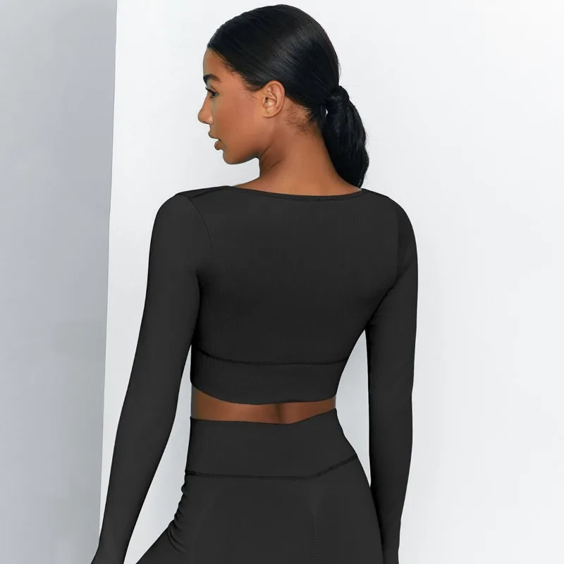 Рисунок 2 - Женский комплект для йоги в рубчик для осени и зимы