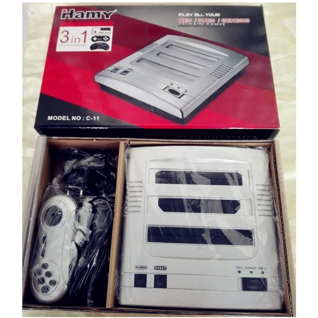 Console de jeu rétro Hamy FC3PLUS avec 3 emplacements pour cartouches de jeu FC/MD/SNES 1