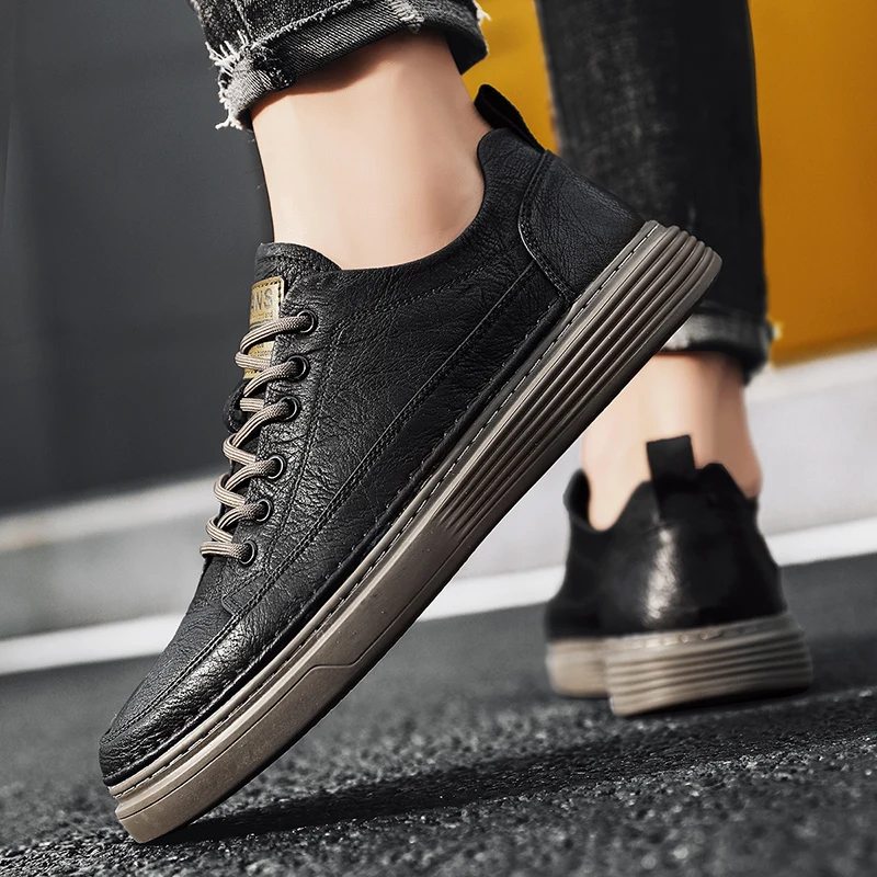 Men Leather Casual Shoes Fashion 