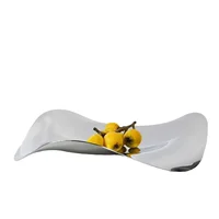 European style silver metal irregular streamlined fruit tray decorations, kitchen and restaurant model room soft decorations 1