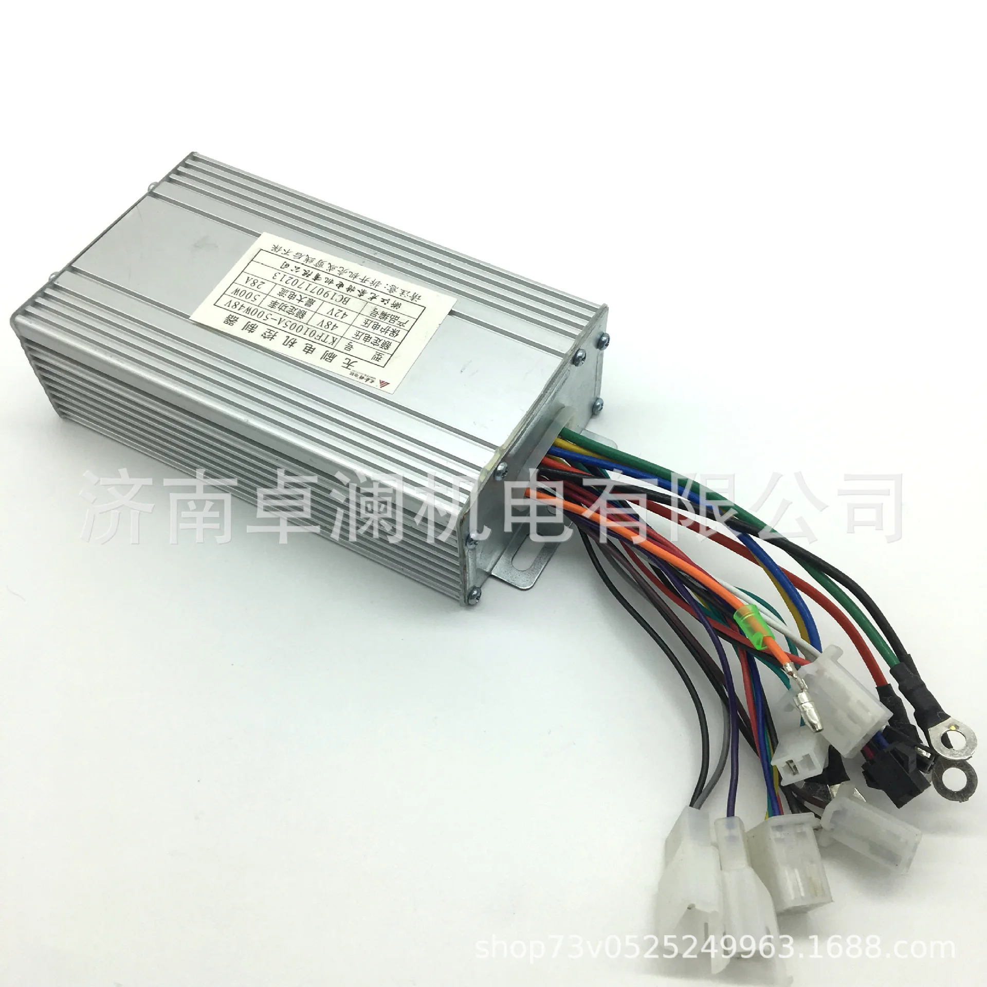 

Интеллектуальный бесщеточный контроллер для электрического трехколесного велосипеда, подходящий бесщеточный двигатель 500 Вт 48 в 60 В постоянного тока