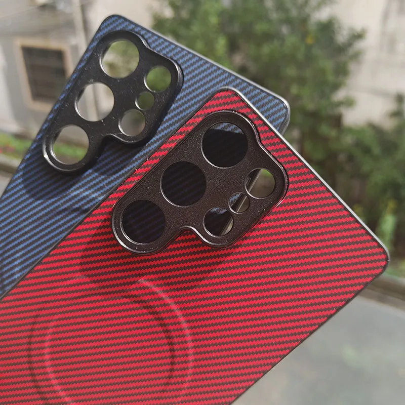 Carbon Fiber Pattern Magnetic Wireless Charging Case