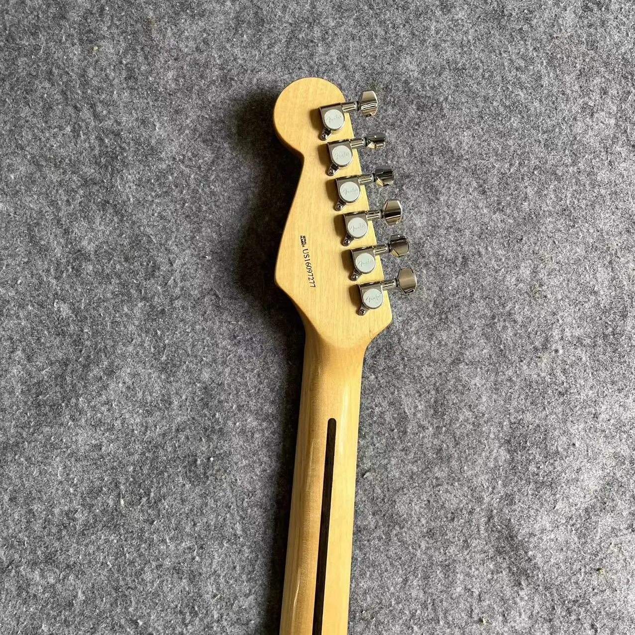 price of electric guitar, manufacturer quality, recent free and @4