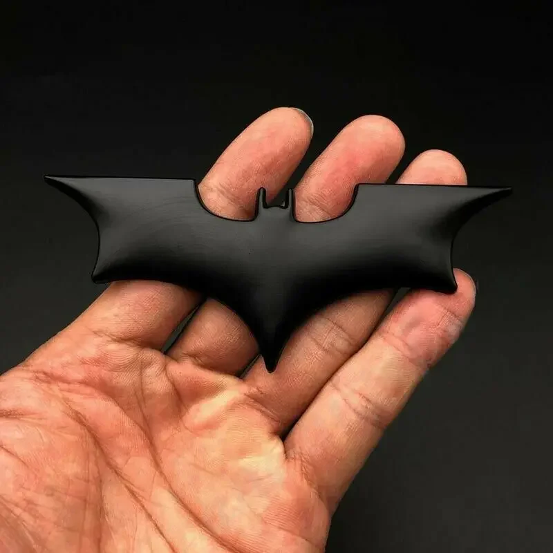 

Металлическая 3d-наклейка с логотипом «летучая мышь»