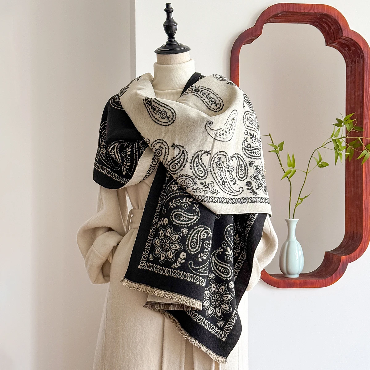 2025 Luxury Brand Cashmere Scarf for Women - Winter Geometric Printed Tasseled Shawl, Pashmina Wrap & Bandana Poncho