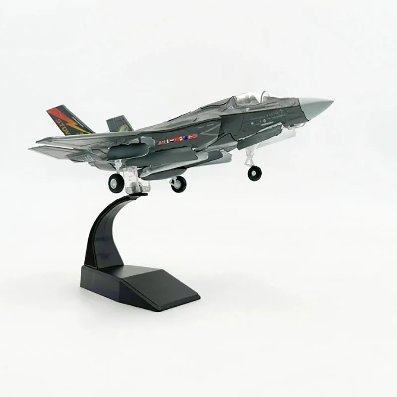 Amazon.co.jp: 戦闘機モデルF-35雷攻撃戦闘機モデルダイキャスト