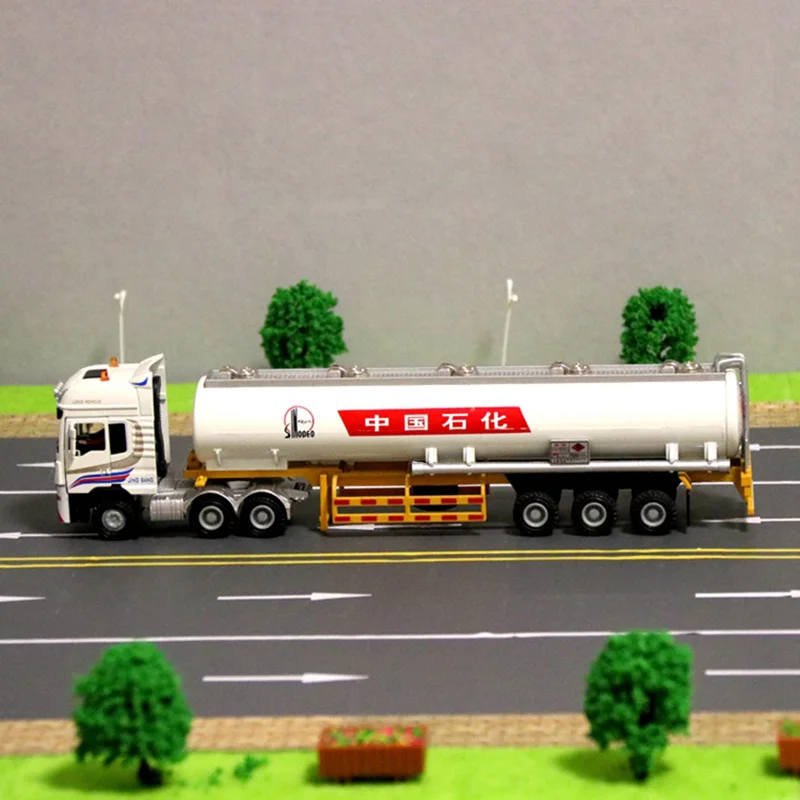 

Diecast Alloy 1:50 Oil Tank Semi-trailer Simulation Engineering Vehicle Model Truck Adult Classic Collection Children Toy Gift