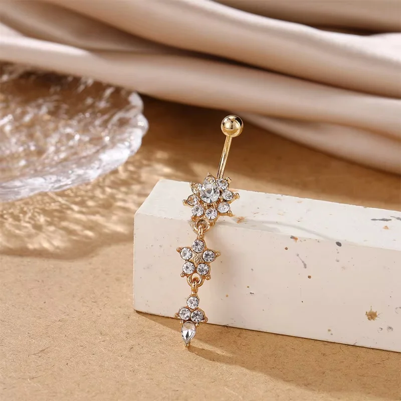 1Pc Round Cubic Zircon Chest Button Ring For Women Navel Exposed Shining Bellybutton Nail Ring Jewelry Bellybutton Perforated piercing jewelry body piercing jewelry body jewelry belly button earrings belly button piercings