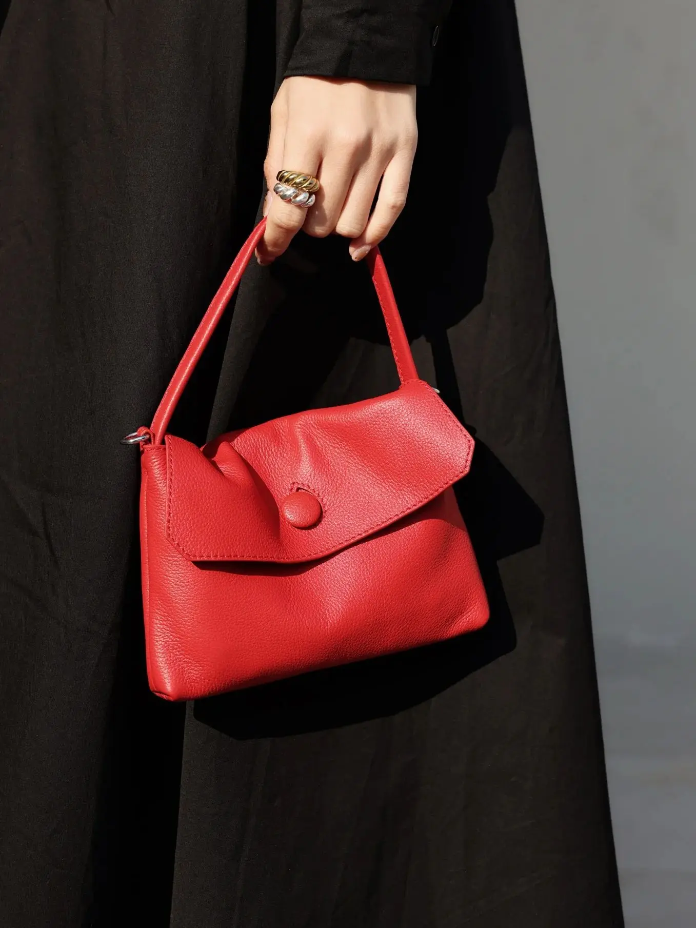 Genuine Grade Soft Leather Women's Shoulder Crossbody Bags Luxury Designer Brand Cowhide Ladies Small Bag Female Purse Bag 2026 1
