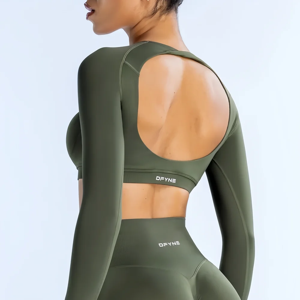 Dynamic Long Sleeve Crop Top with Logo Women Short Sleeve Yoga Top Light Weight Gym Crop Top Seamless Bicycle Sports Long Sleeve 3