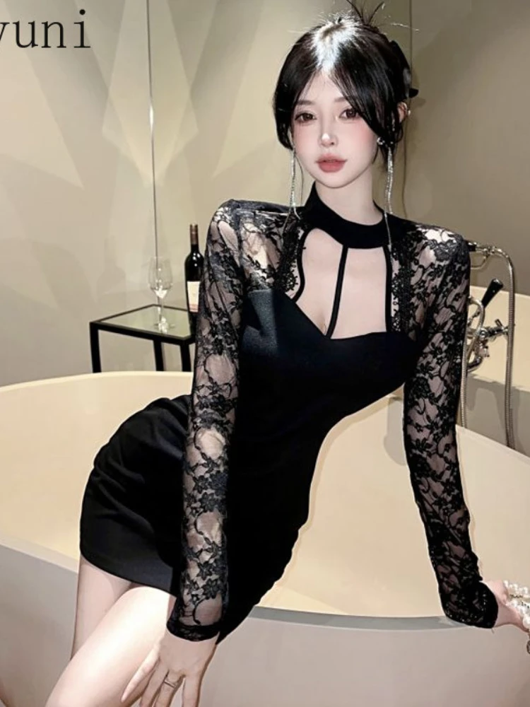 

2023 Sexy Hot Girl Lace Stitching Cutout Topless Black Nightclub Bar Slim Fit Slimming Hip-Wrapped Short Dress for Women Elegant