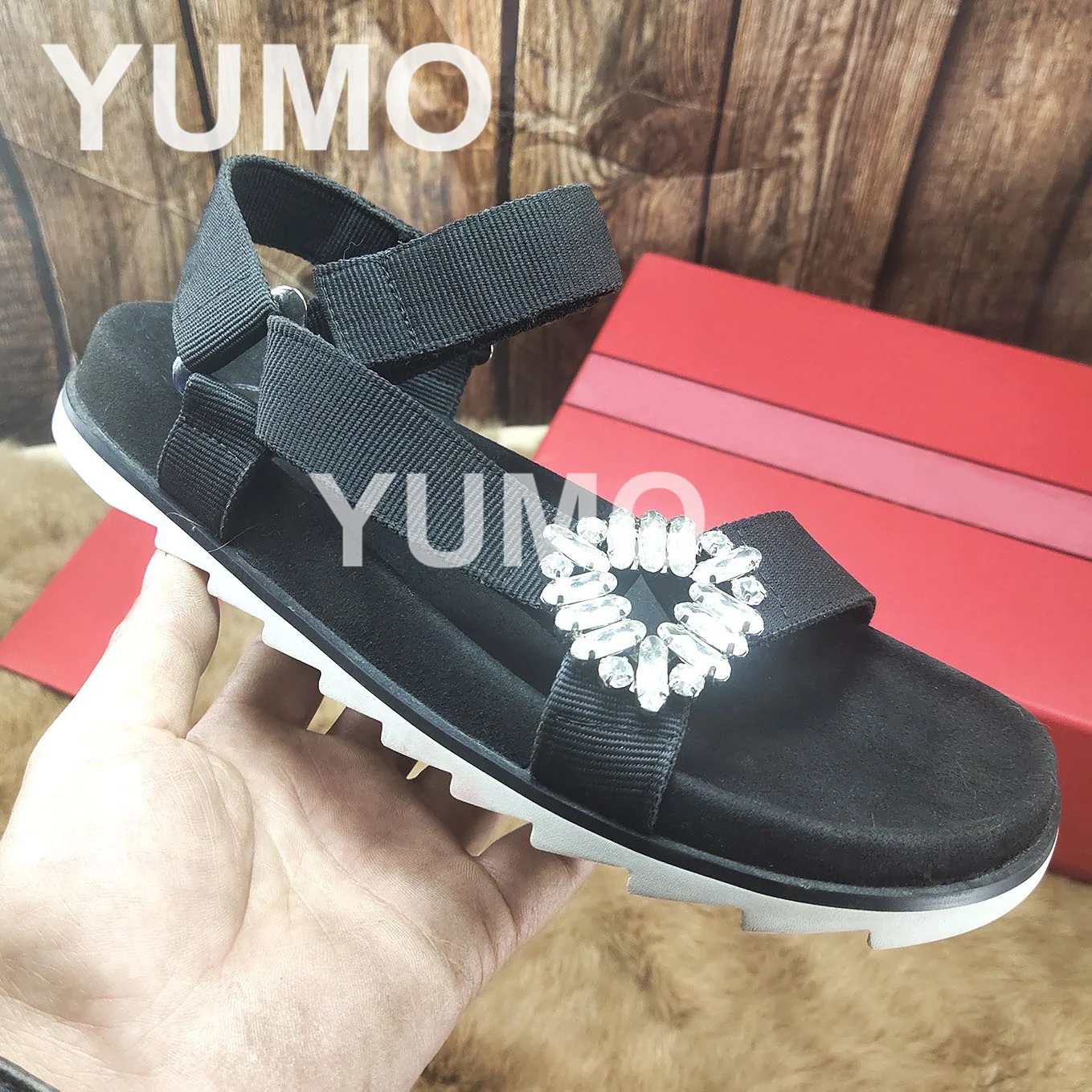 

Сандалии женские на плоской платформе, босоножки с ремешком на щиколотке и пряжкой с кристаллами, удобная модельная уличная одежда для отдыха и пляжа, лето