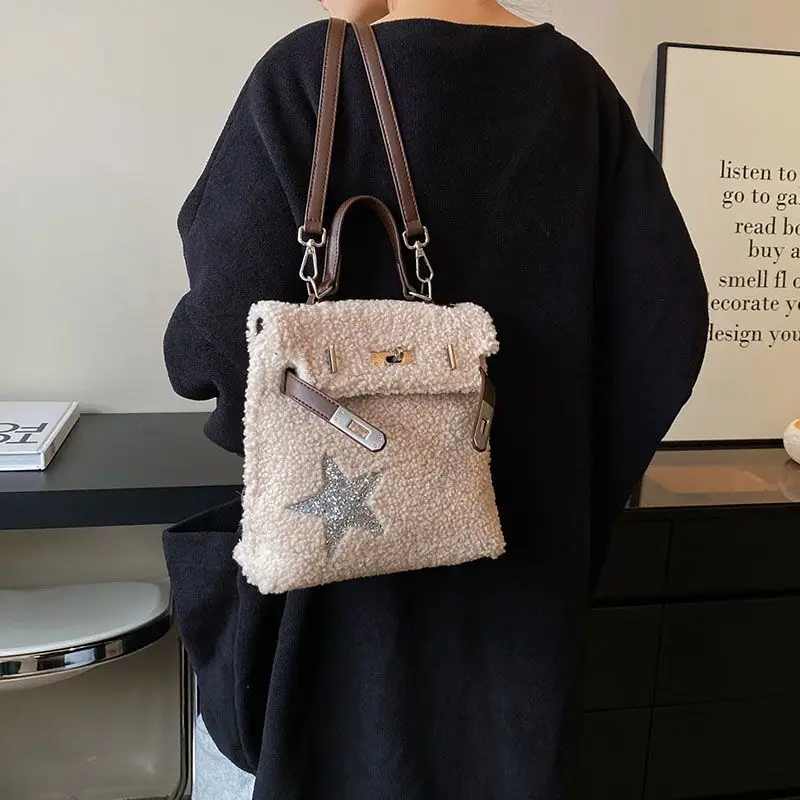 

Рюкзак из овечьей шерсти индивидуальный ретро-дизайн звезды Модный повседневный женский рюкзак плюшевый милый студенческий Новый Пушистый рюкзак Y2k