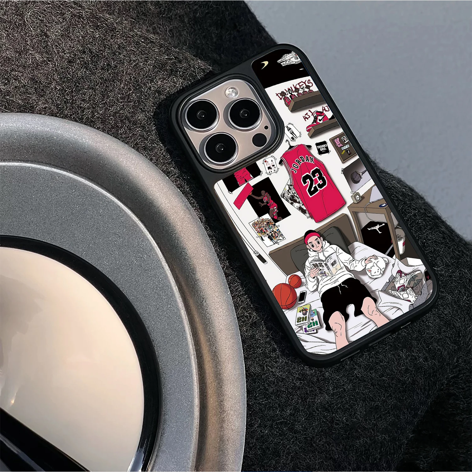 Luxury Anti-Drop Basketball Design Phone Case - Sports Wall Painting Style