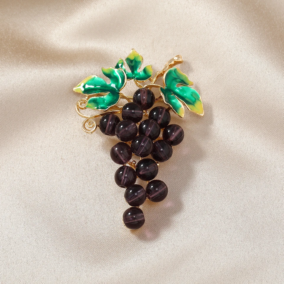 ヴァンドームブティック × GRACE wine コラボ 「ブドウの涙」ブローチ ヴァンドームブティック × GRACE wine コラボ 「ブドウの涙