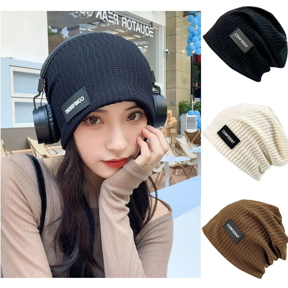 

Вязаная женская шерстяная шапка