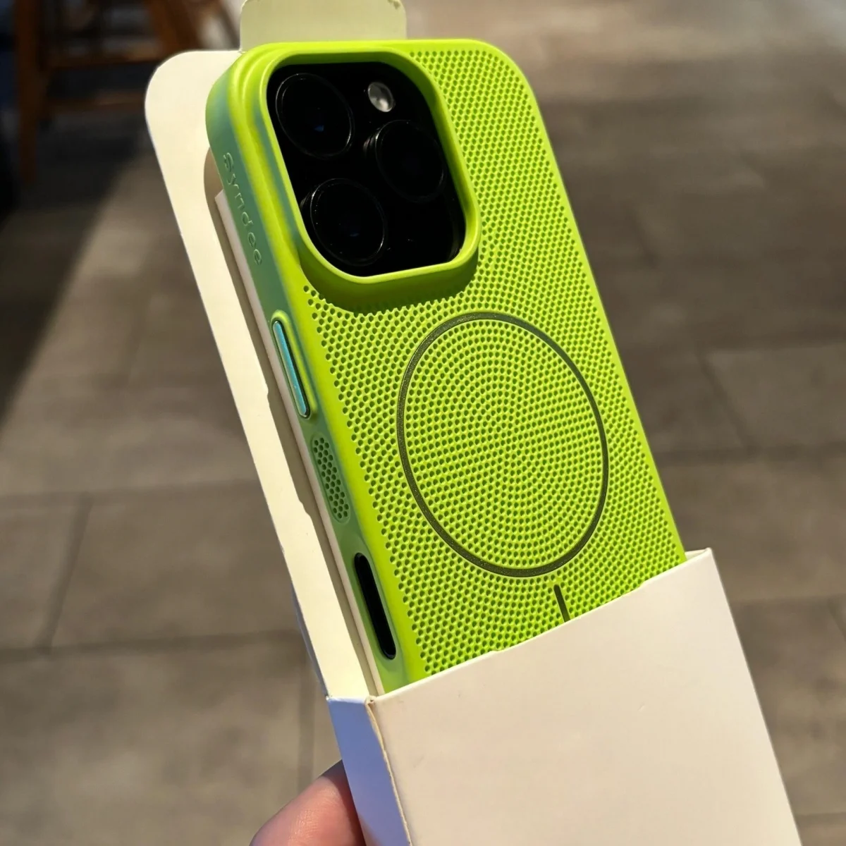 Advanced Heat-Dissipation Magnetic Phone Case with Wireless Charging Cover