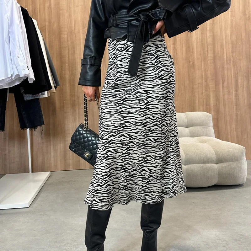 Women Leopart Long Skirts,Autumn Sexy Fashion Printed skirt,Women's high waist A-line skirts sexy Female bodycon Skirts