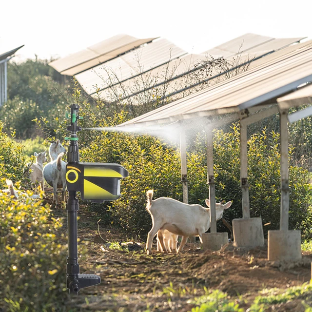 Napenergia Állati Riellel Mozgással Aktivált Relevel Sprinkler Automatikus Forgó Nagy Terület Kerti Elrettentő Tényező A Gazdasághoz - Image 4