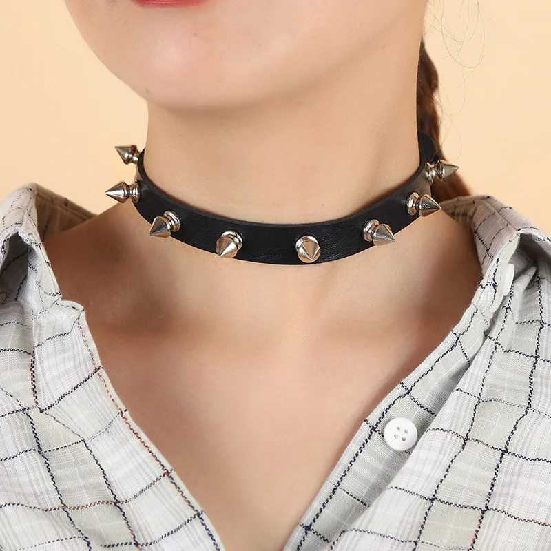 【VACANT ARCHIVE】NANA STUD LEATHER CHOKER 61tKvEKvtNL._AC_SY200_QL15_.jpg