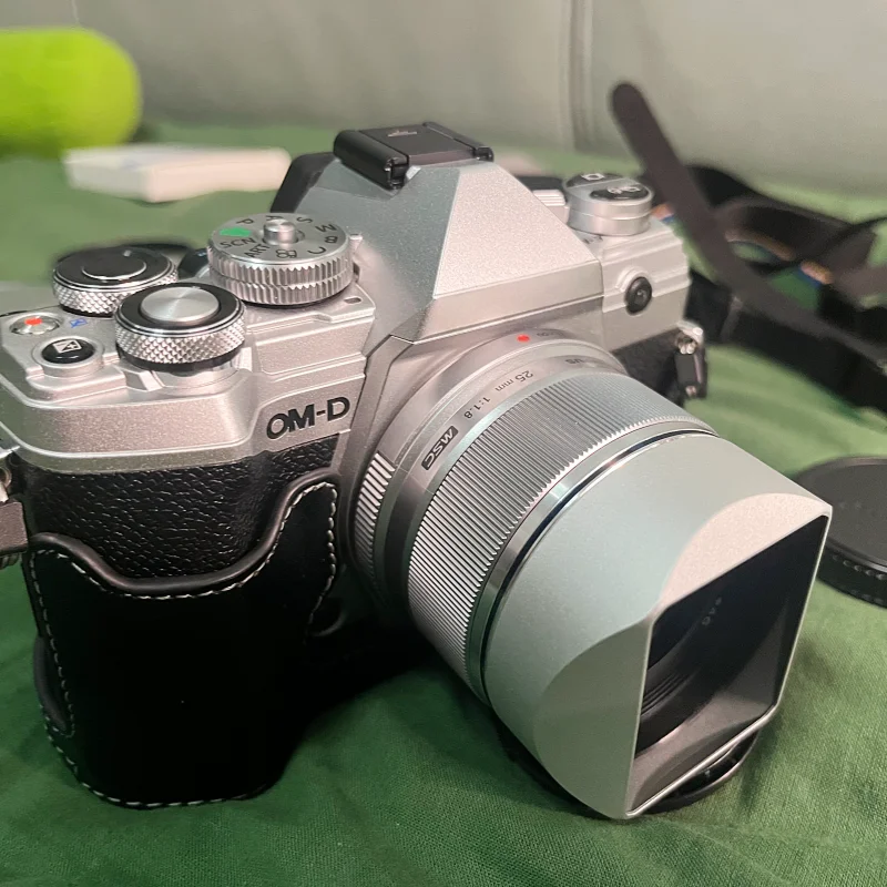 Lens Hood Fit for OM SYSTEM 25mm F/1.8 II or Olympus M.Zuiko