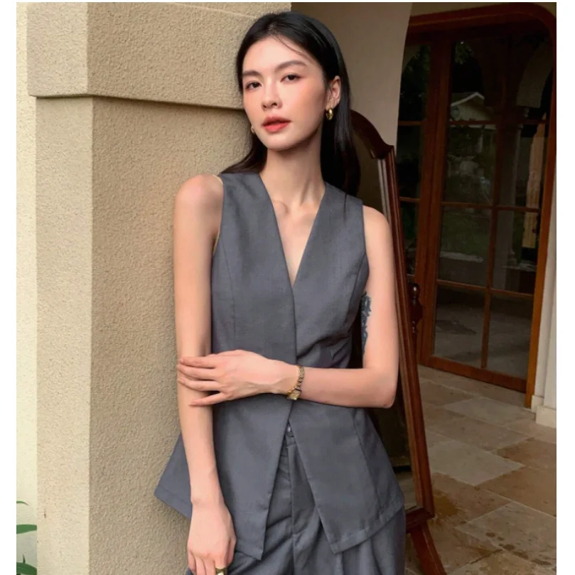 Old Money Style Women's Vest V-neck Sleeveless One-button Cardigan Mid-length Commuter Casual 2023 Best-selling New Product 2023 spliced slim fit women s round neck sleeveless hollow out milk silk solid color bodysuit women length lyrical dress