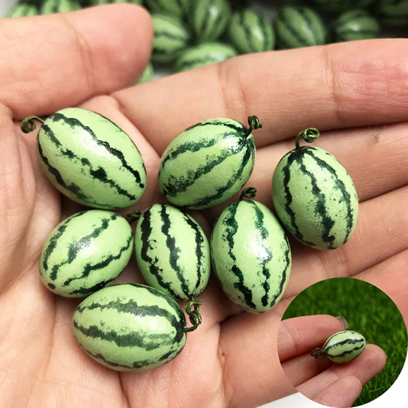 1pc New Creative Mini Fruit Resin Artificial Watermelon Statue For