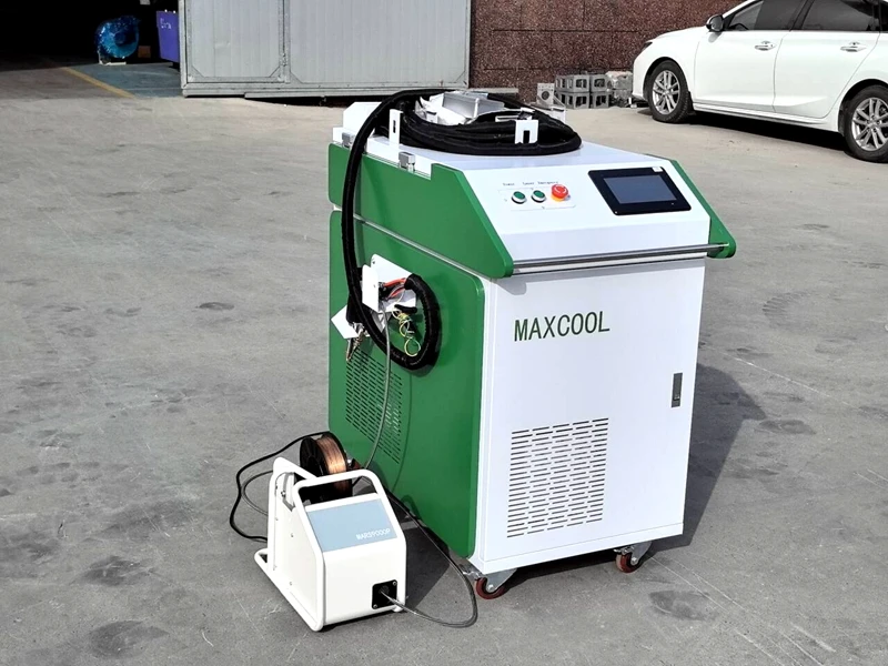 Factory Supply Laser Cleaning Welding Machine 3 in 1 Metal Weld Cut 1500w MAX Laser Source 2