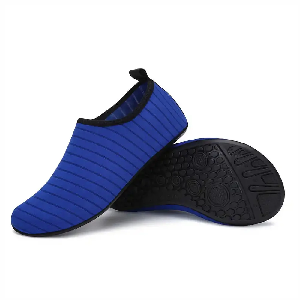 

Without Heels 37-45 Men's Rubber Flip Flops Slippers Brands Luxury Shoes Minimalist Sandals Man Sneakers Sport Hit