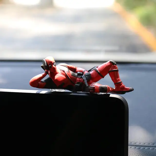 Pendentif de voiture Deadpool pour livre de lecture, pendentif de voiture  créatif, cintre de voiture, pendentif de rétroviseur, figurine modèle,  jouets - AliExpress