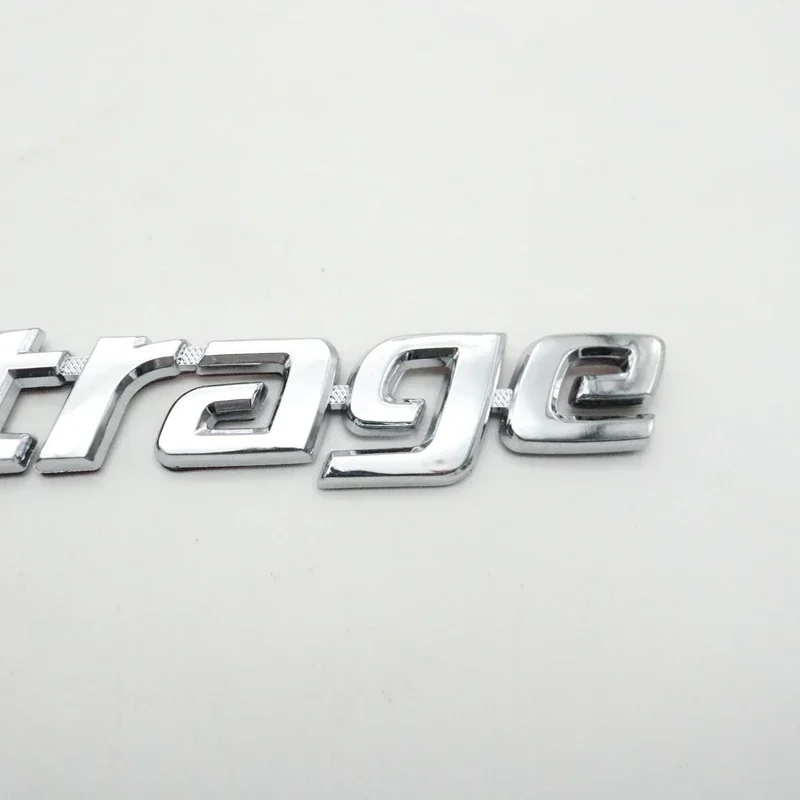 Embleem SEAT ATECA motorkap en achterklep Embleem SEAT ATECA motorkap en achterklep