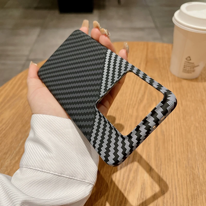 Ultra-Thin Carbon Fiber Stripe Texture Matte Hard Case Cover